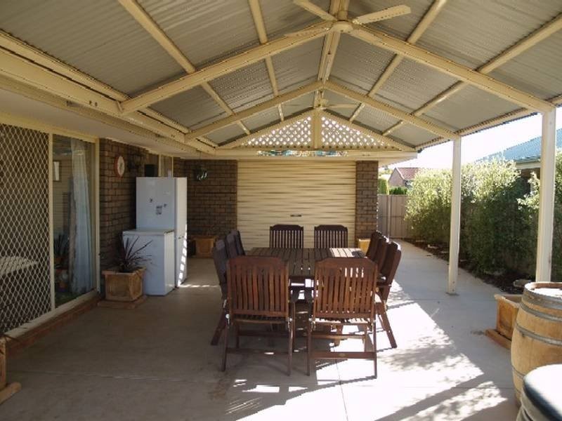 6 Fulwood Street, Waikerie SA 5330