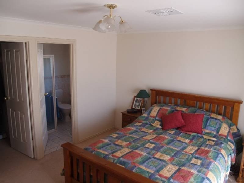 6 Fulwood Street, Waikerie SA 5330