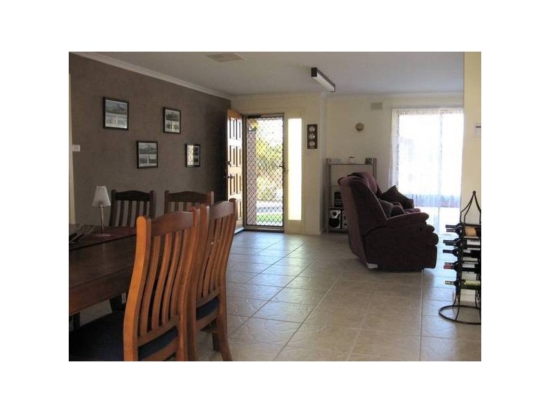 10 Viviancock Street, Berri SA 5343