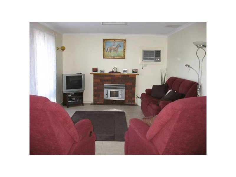 10 Viviancock Street, Berri SA 5343