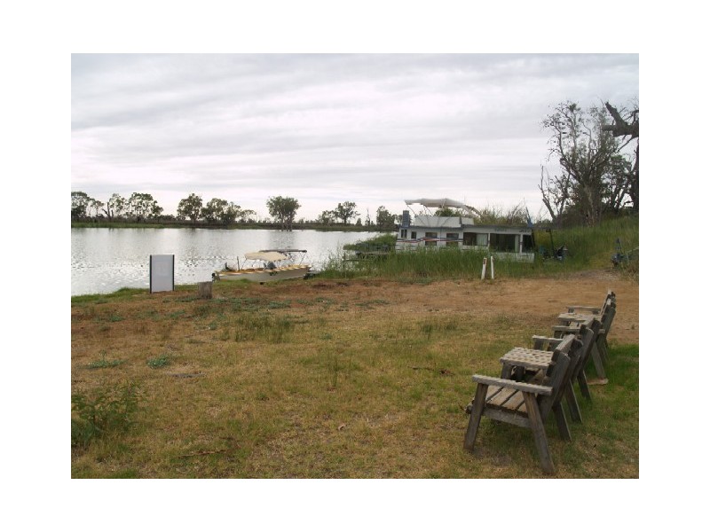 Sect 197 Loxton Road, New Residence, Loxton SA 5333