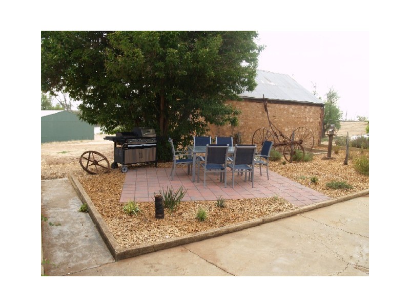 Sect 197 Loxton Road, New Residence, Loxton SA 5333