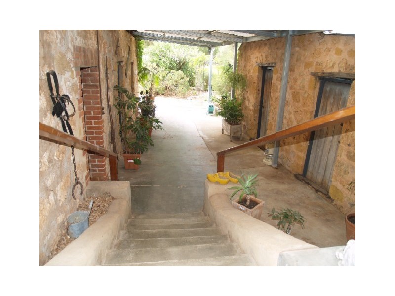 Sect 197 Loxton Road, New Residence, Loxton SA 5333