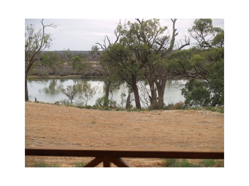 Sect 197 Loxton Road, New Residence, Loxton SA 5333