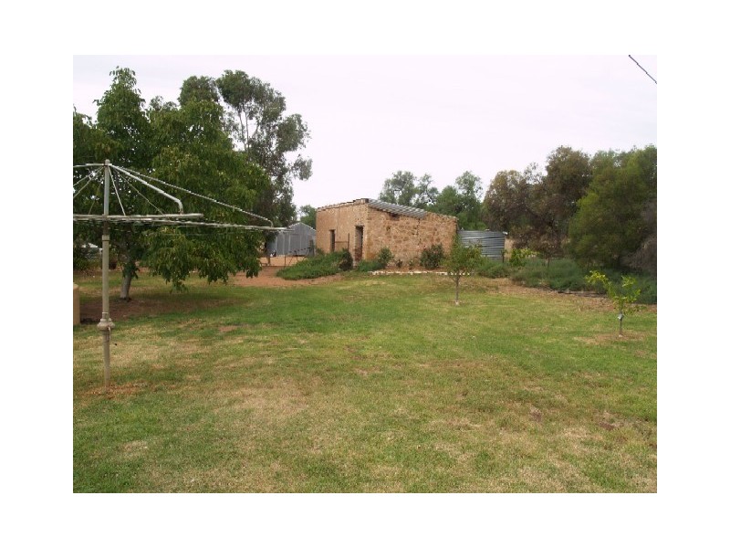 Sect 197 Loxton Road, New Residence, Loxton SA 5333