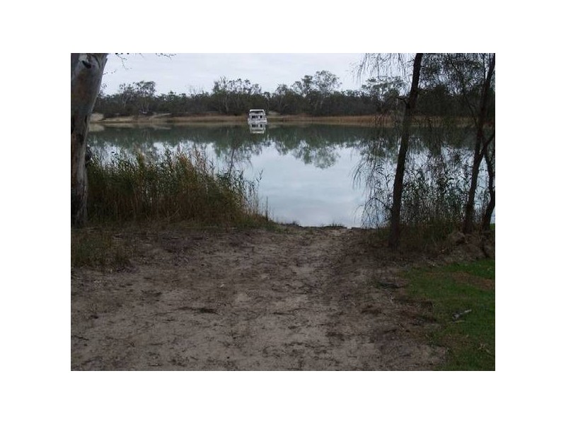 Lot 13 Hundred Of Stuart, Morgan SA 5320