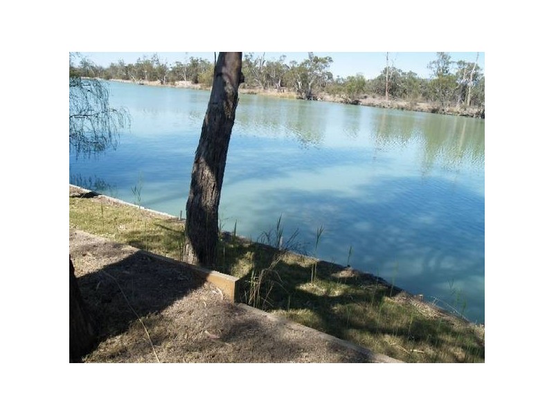 Lot 208 Scotts Creek, Morgan SA 5320