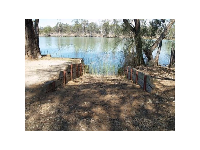 Lot 208 Scotts Creek, Morgan SA 5320