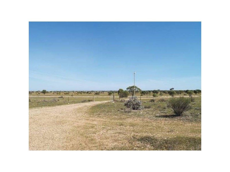 Lot 303 Hundred of Skurray, Blanchetown SA 5357