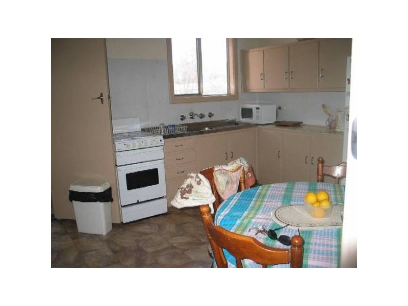 16 Jacob Street, Waikerie SA 5330