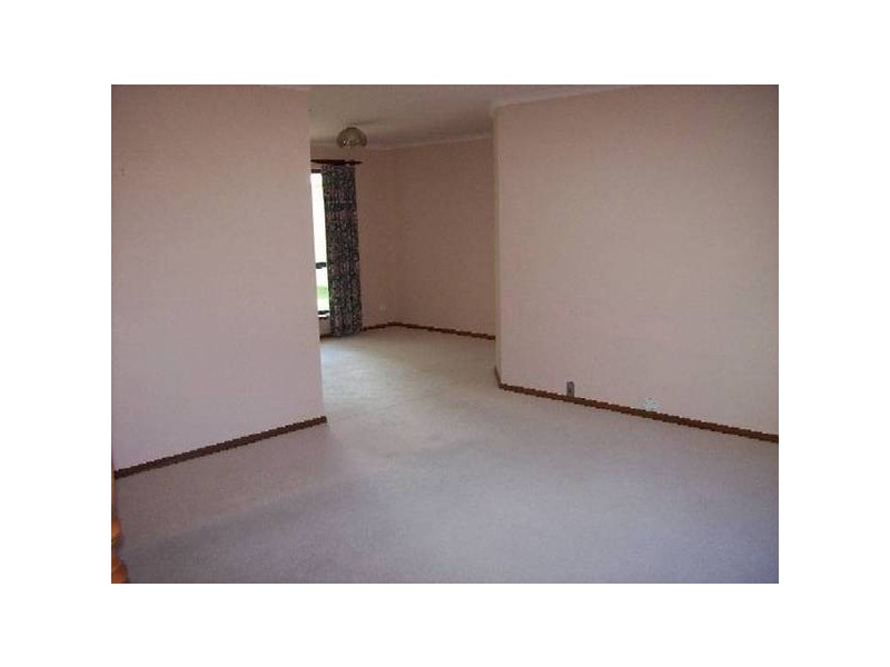 6 Edwards Crescent, Waikerie SA 5330