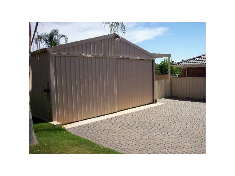 6 Edwards Crescent, Waikerie SA 5330