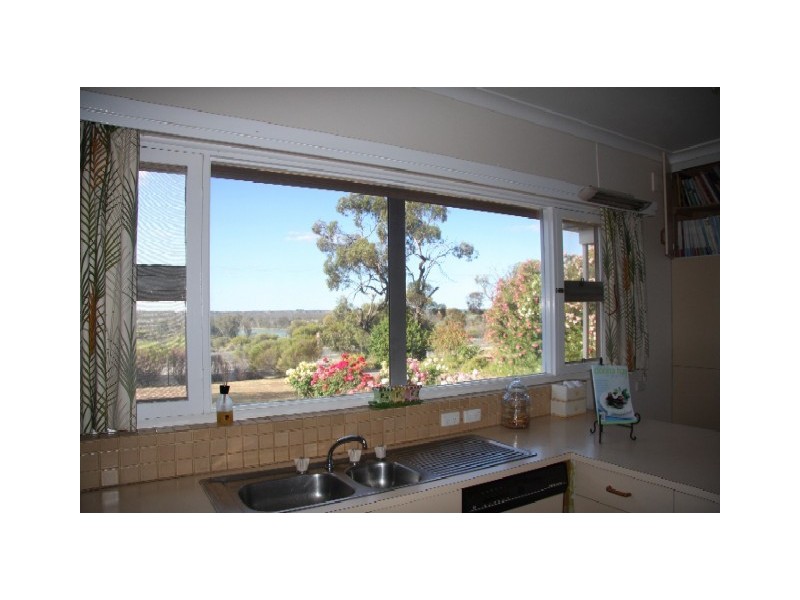 Sect 362 Sturt Highway, Waikerie SA 5330