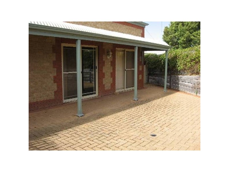 2 Arnold Street, Waikerie SA 5330