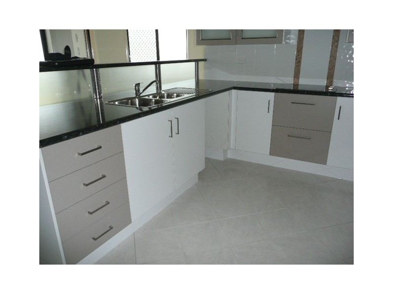 46 Neal, Atherton QLD 4883