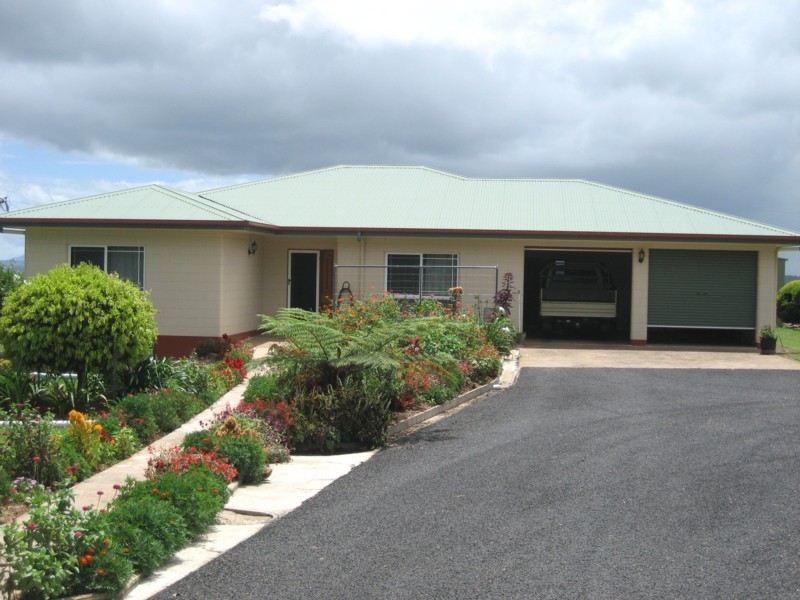 60 Mountain view, Atherton QLD 4883