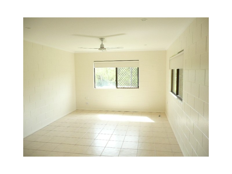 A/7 Mills, Atherton QLD 4883