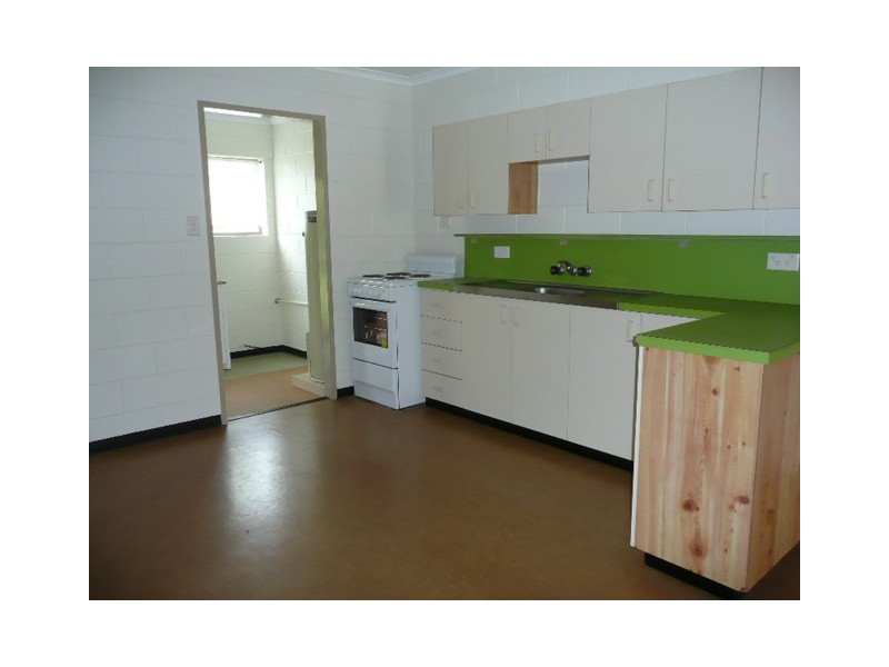 1/45 McConnell, Atherton QLD 4883