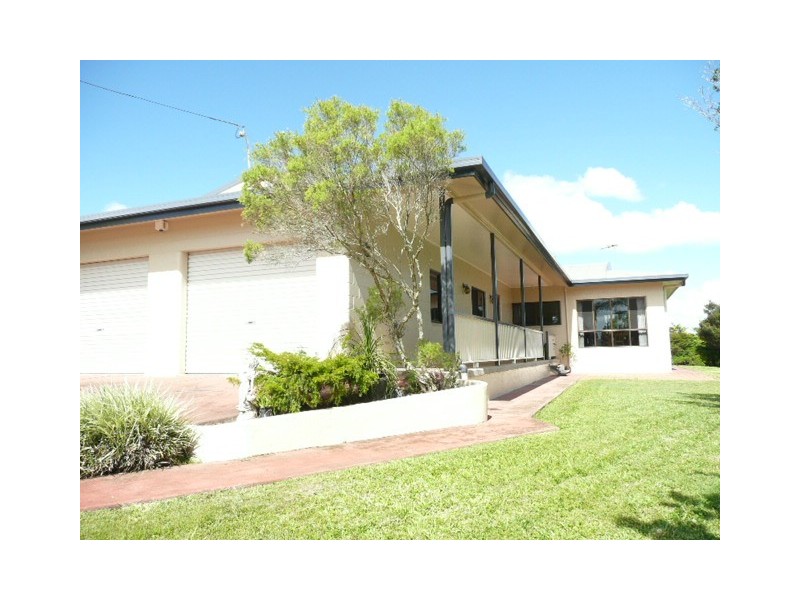 29 Baxter Ave, Atherton QLD 4883