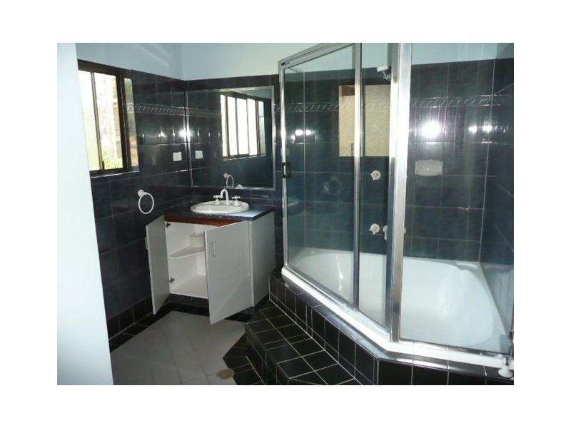 29 Baxter Ave, Atherton QLD 4883