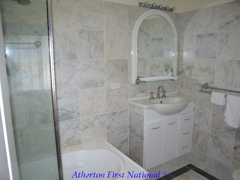Tinaroo QLD 4872