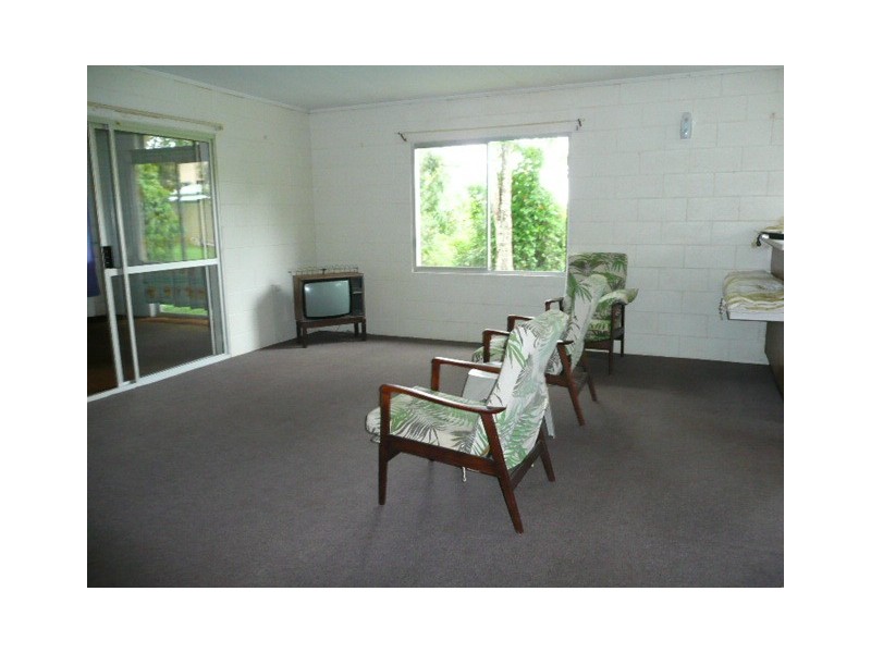 2 Jacaranda Drive, Yungaburra QLD 4884