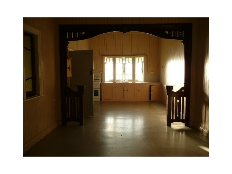 25 Robert Street, Atherton QLD 4883