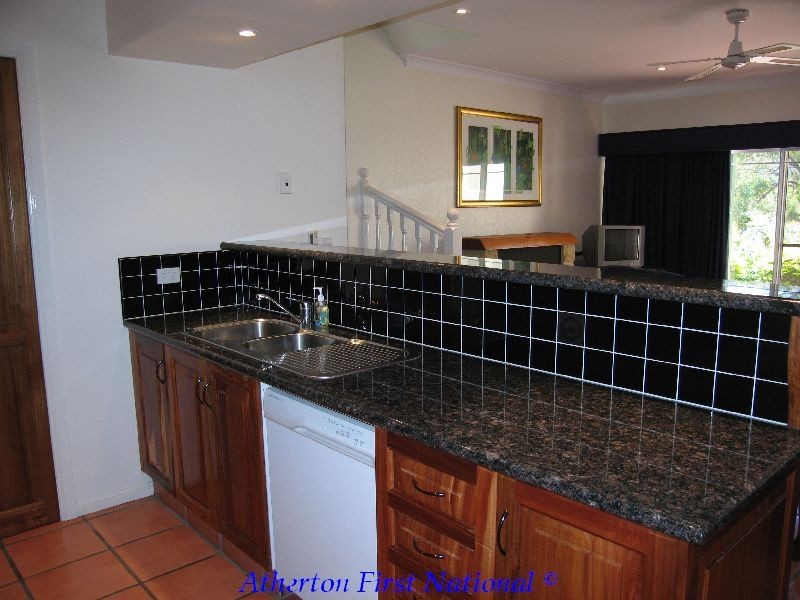 Tinaroo QLD 4872