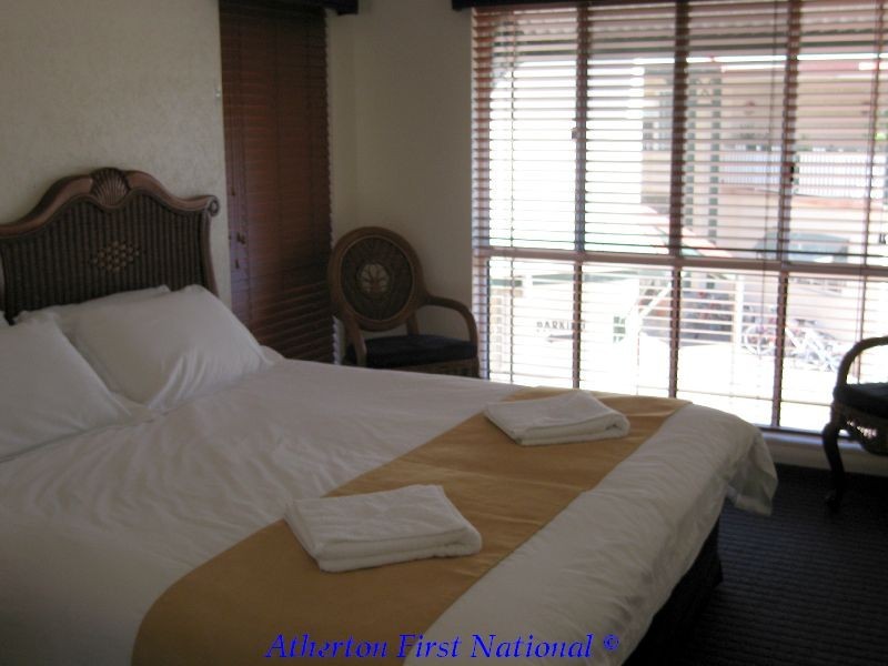 Tinaroo QLD 4872