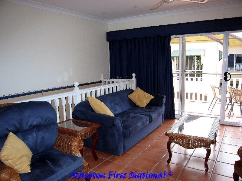 Tinaroo QLD 4872