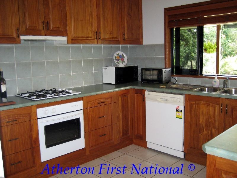 28 Bunya Street, Yungaburra QLD 4884