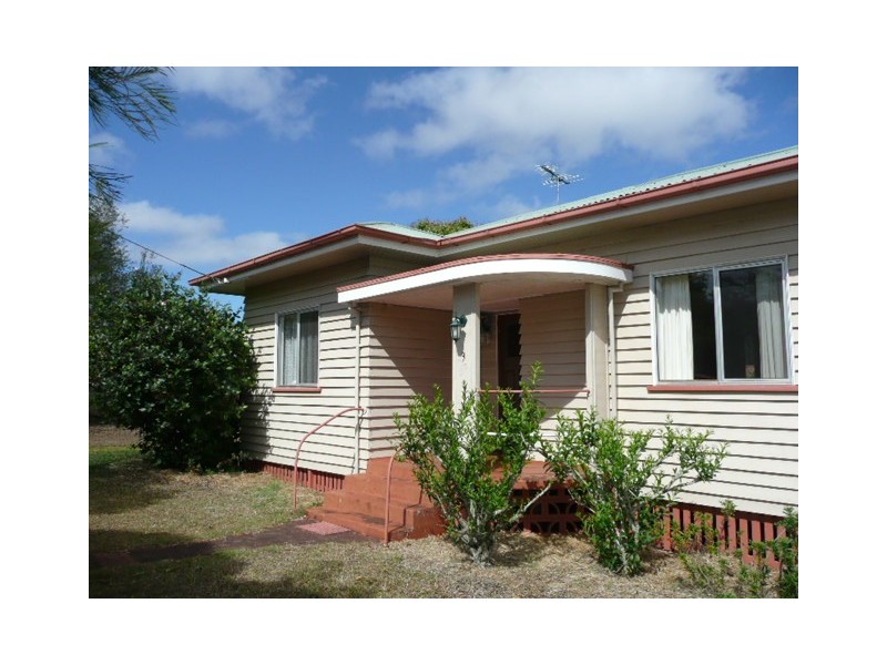 9 Cecily, Atherton QLD 4883