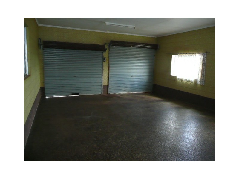 7 grove, Atherton QLD 4883