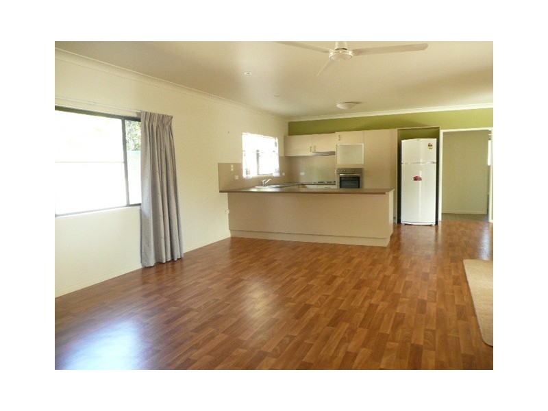 14 Abbott, Atherton QLD 4883