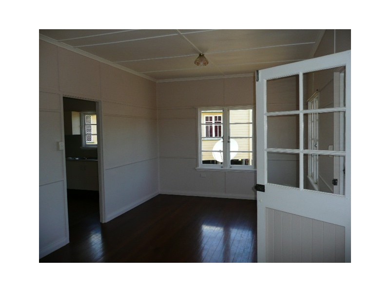 16 Herberton Rd, Atherton QLD 4883