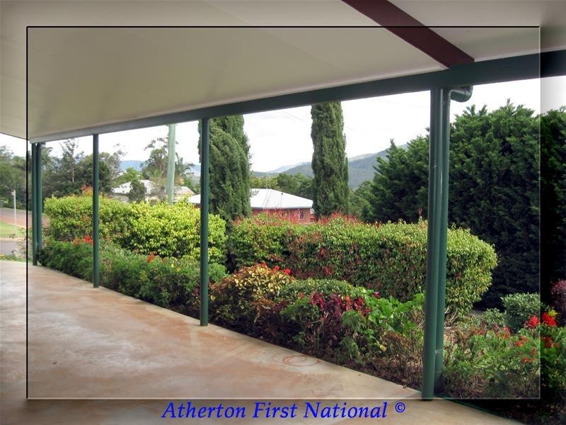 160 Robert Street, Atherton QLD 4883