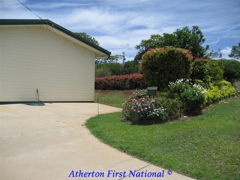 160 Robert Street, Atherton QLD 4883