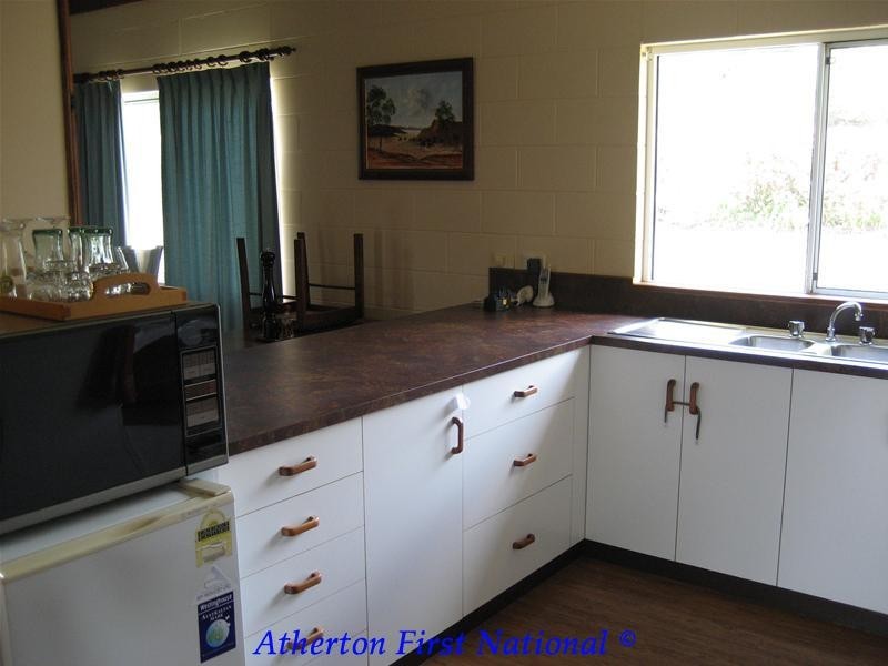 160 Robert Street, Atherton QLD 4883