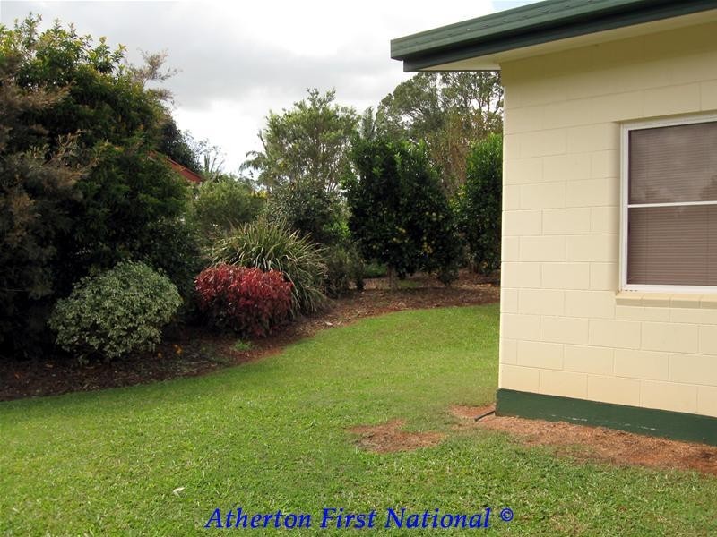 160 Robert Street, Atherton QLD 4883