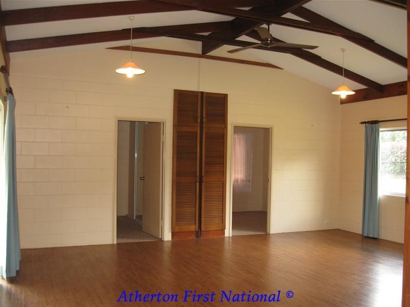 160 Robert Street, Atherton QLD 4883