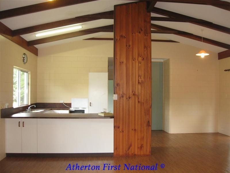 160 Robert Street, Atherton QLD 4883