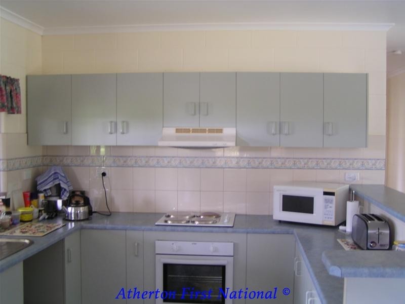 2 Lake Barrine Road, Malanda QLD 4885