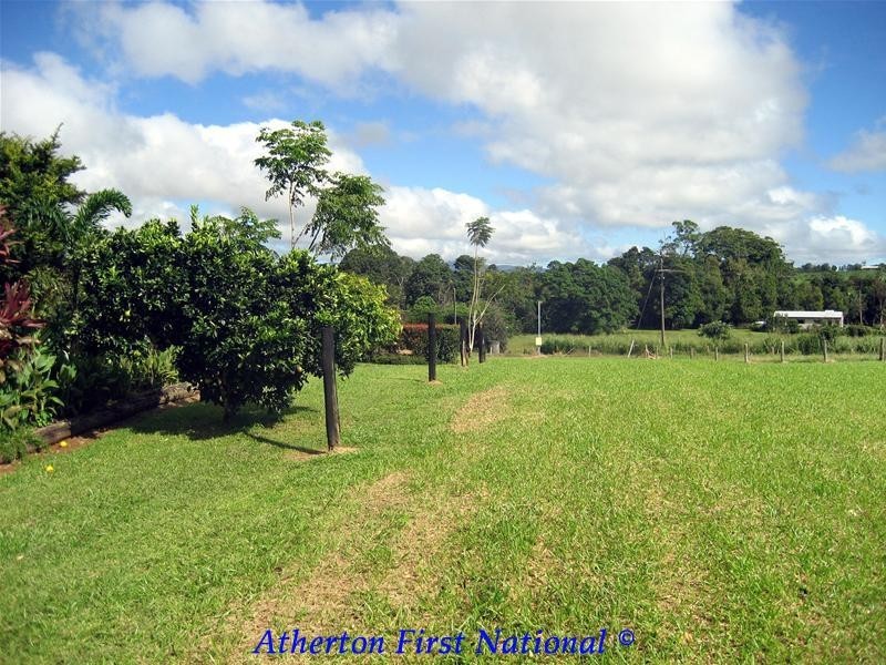 2 Lake Barrine Road, Malanda QLD 4885