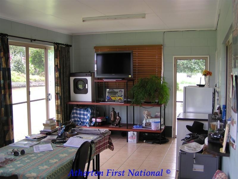 2 Lake Barrine Road, Malanda QLD 4885