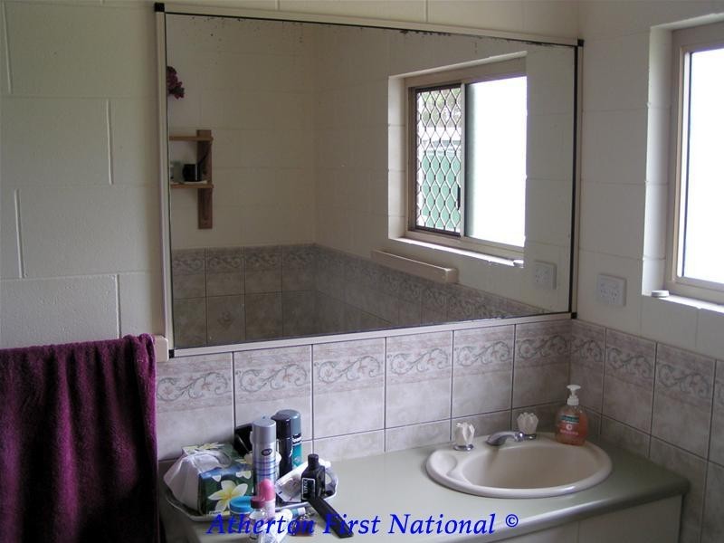 2 Lake Barrine Road, Malanda QLD 4885