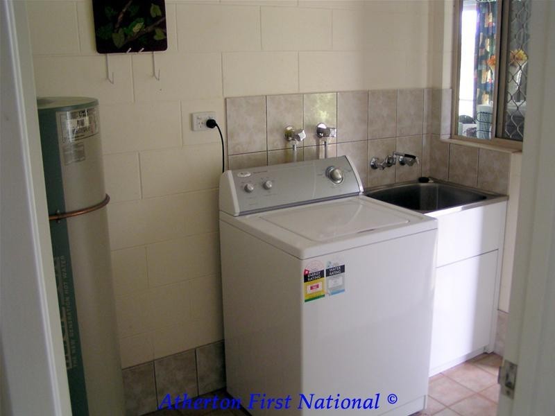 2 Lake Barrine Road, Malanda QLD 4885