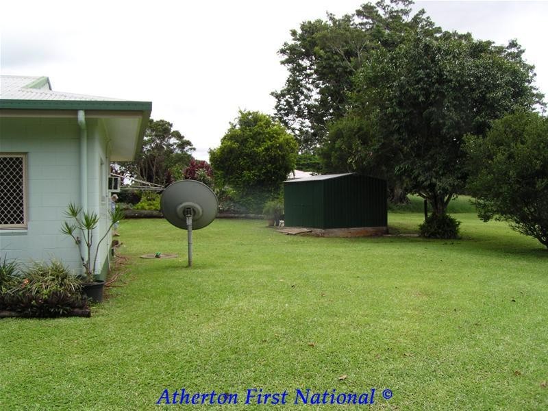 2 Lake Barrine Road, Malanda QLD 4885