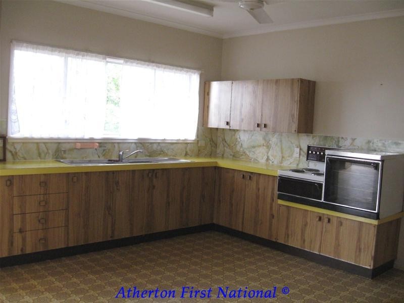 12 Kelly Street, Atherton QLD 4883