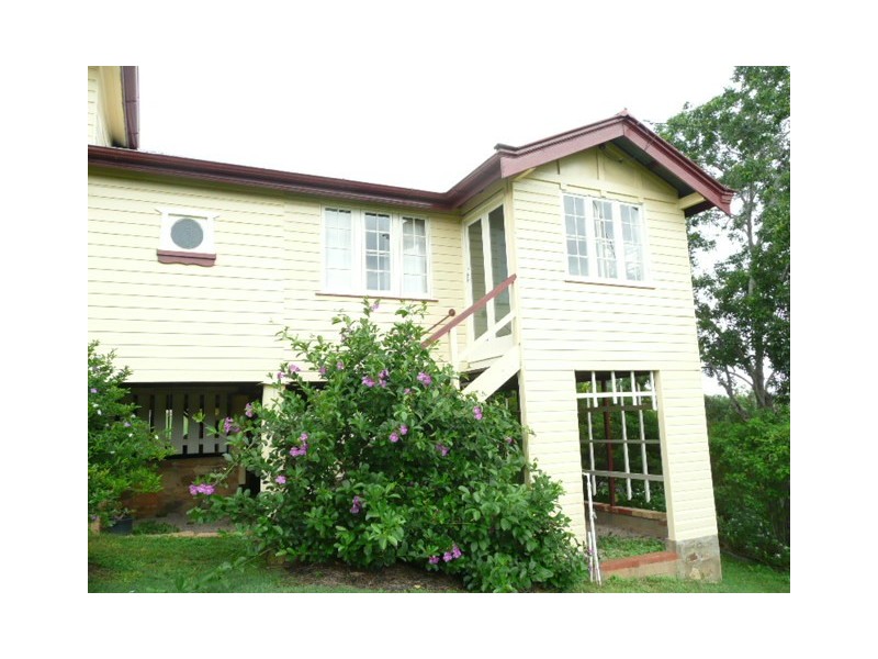 6 John, Herberton QLD 4887