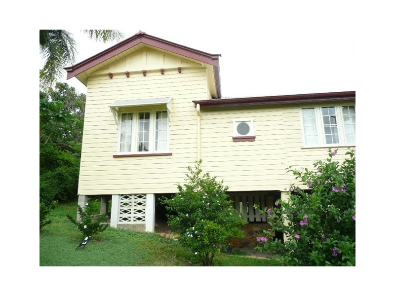 6 John, Herberton QLD 4887